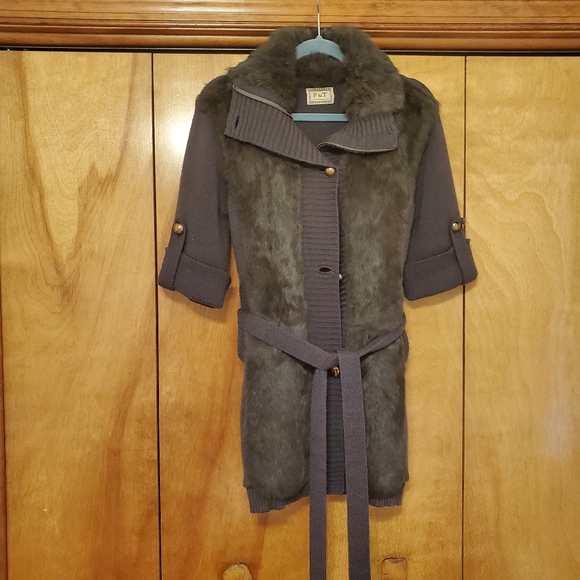 P&T Rabbit Fur Grey Long Sweater - Picture 2 of 5